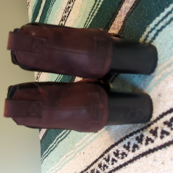 Sorel Addington Chelsea Boot - Picture 5 of 11